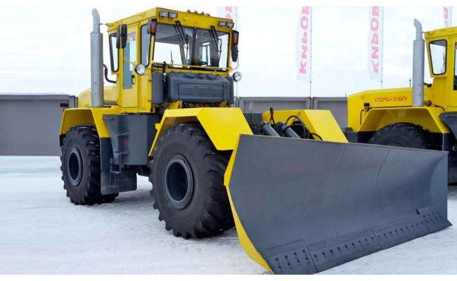 Колесный бульдозер Кировец К-703МА-ДМ15