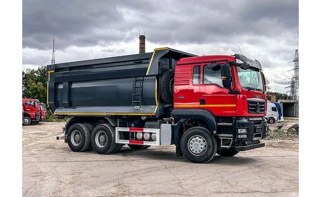 САМОСВАЛ HOWO T5G 6x4 25 куб.м 400 МКПП
