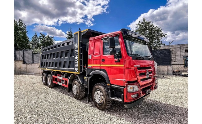 САМОСВАЛ HOWO HW76 8x4 29 куб.м 380 МКПП